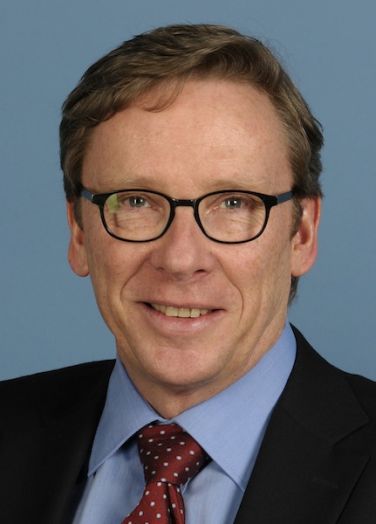 Dr. Hubertus van Waes